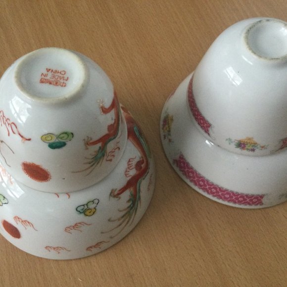 4 Vintage Chinese porcelain bowls red dragons and flowers patterns - Picture 2 of 3